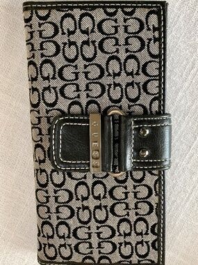 Guess Monogram Checkbook Wallet Black Gray Logo Snap Closure Organizer - NWOT